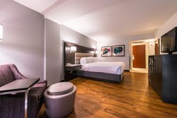  - Holiday Inn & Suites Beaumont Plaza - I-10, Exit 848