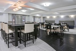  - Holiday Inn Express & Suites Bush Airport Houston - I-45, Exit 60A