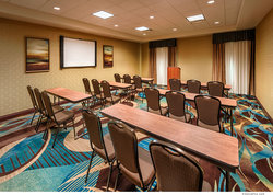  - Holiday Inn Express & Suites Red Bluff - I-5, Exit 650
