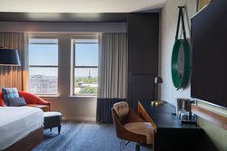  - Renaissance Philadelphia Downtown Hotel - I-95, Exit 22