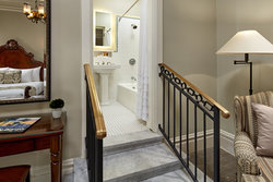  - Glorietta Bay Inn Coronado