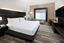  - Holiday Inn Express Hillsville - I-77, Exit 14