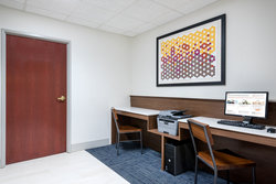  - Holiday Inn Express Hillsville - I-77, Exit 14