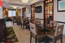  - Holiday Inn Express & Suites North Lima - I-76, Exit 232