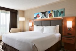  - Crowne Plaza Hotel Auburn Hills - I-75, Exit 79