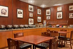  - Crowne Plaza Hotel Auburn Hills - I-75, Exit 79