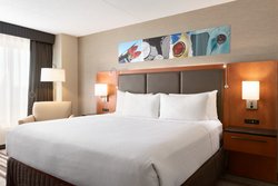  - Crowne Plaza Hotel Auburn Hills - I-75, Exit 79