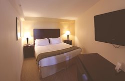  - Holiday Inn Express St Ignace - I-75, Exit 344