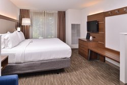  - Holiday Inn Express & Suites Lacey - I-5, Exit 108