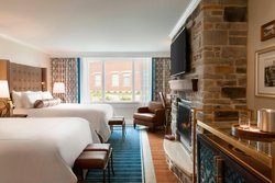  - Reikart House Hotel Amherst - I-290, Exit 7