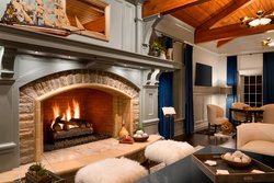  - Reikart House Hotel Amherst - I-290, Exit 7