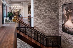  - Hotel Zachary Wrigley Field Chicago