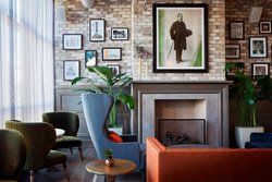  - Hotel Zachary Wrigley Field Chicago