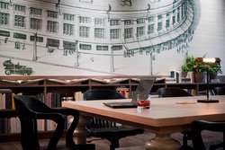  - Hotel Zachary Wrigley Field Chicago