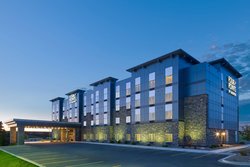  - Four Points by Sheraton Hotel Williston