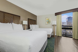  - Four Points by Sheraton Hotel Downtown San Diego - I-5, Exits 16B &17
