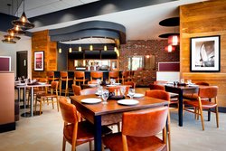  - Four Points by Sheraton Hotel Downtown San Diego - I-5, Exits 16B &17