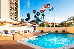  - Four Points by Sheraton Hotel Downtown San Diego - I-5, Exits 16B &17