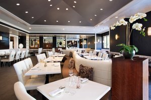 Restaurant - Four Points by Sheraton Hotel San Jose Airport