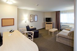  - Candlewood Suites Minot