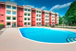  - Four Points by Sheraton Hotel Downtown Asheville - I-240, Exit 5A