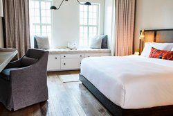  - Alida Hotel Historic District Savannah - I-16, Exit 167