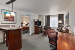  - Staybridge Suites Airport El Paso - I-10, Exit 25