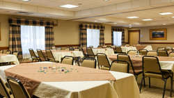  - Holiday Inn Express & Suites Turlock - CA 99, Exit 215