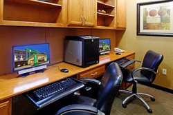  - Holiday Inn Batesville - I-55, Exit 243