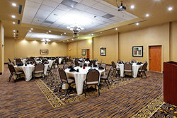  - Holiday Inn Batesville - I-55, Exit 243