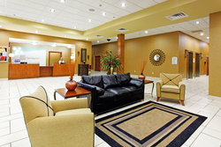  - Holiday Inn Batesville - I-55, Exit 243