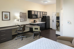  - Candlewood Suites Odessa - I-20, Exit 120