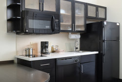  - Candlewood Suites Odessa - I-20, Exit 120