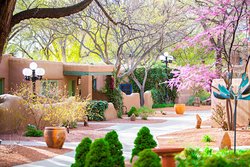  - La Posada de Santa Fe Resort & Spa