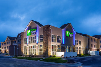 Holiday Inn Express Hotel & Suites Rapid City