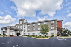  - Holiday Inn Express Howe - I-80 & I-90, Exit 121