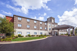  - Holiday Inn Express Howe - I-80 & I-90, Exit 121