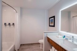  - Four Points by Sheraton Hotel Grande Prairie