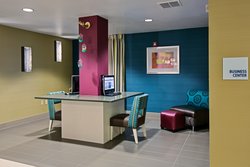  - Holiday Inn Express & Suites Carlisle - I-76, Exit 226