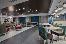  - Holiday Inn Express & Suites Carlisle - I-76, Exit 226