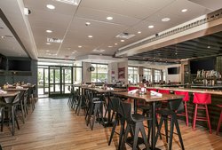  - Holiday Inn & Suites Southwest Joliet - I-80, Exit 127