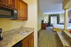  - Holiday Inn Express & Suites Belleville
