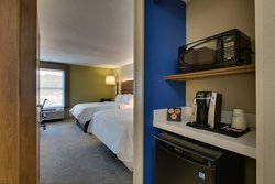  - Holiday Inn Express & Suites Horse Cave - I-65, Exit 58