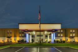  - Holiday Inn Express & Suites Horse Cave - I-65, Exit 58