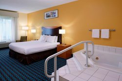  - Fairfield Inn by Marriott New Paris