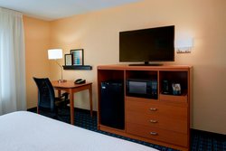  - Fairfield Inn by Marriott New Paris
