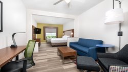  - Holiday Inn Express & Suites Conroe - I-45, Exit 88