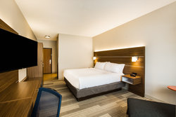  - Holiday Inn Express & Suites Bellevue