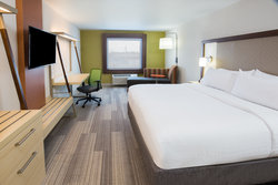  - Holiday Inn Express & Suites Pahrump