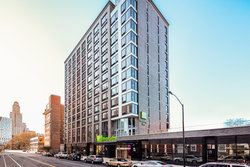  - Holiday Inn Nevins Station Brooklyn